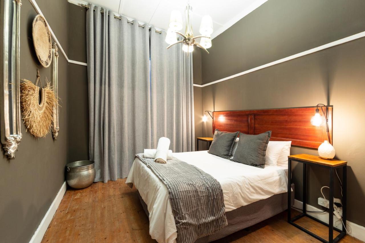 Royal Tree Guest House Почефструм Экстерьер фото